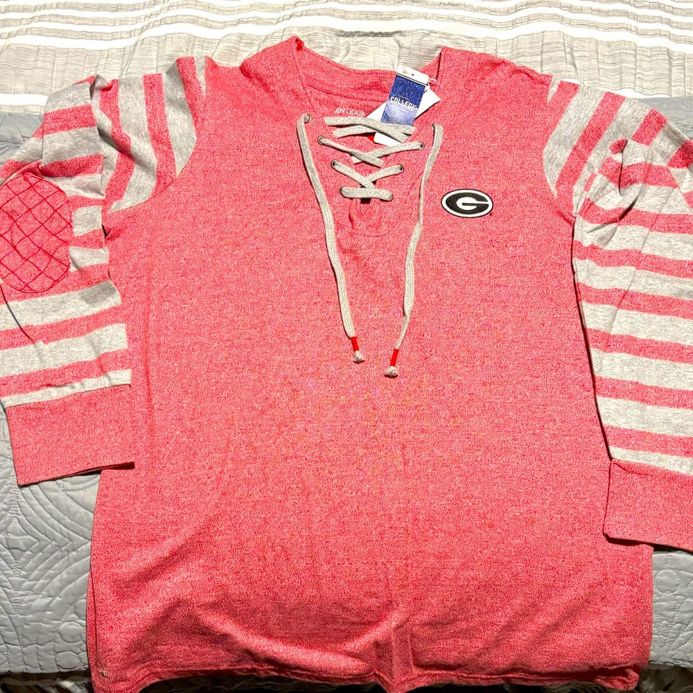Antigua UGA XXL Ladies light weight long sleeve top.